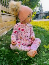 Load image into Gallery viewer, Swift Rompers & Two piece pjs