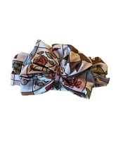Load image into Gallery viewer, Quilted Meadow Peach Tree Bow
