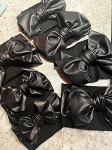 Pleather Peach Tree Bow